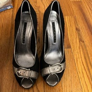 Laundry by Shelli seal